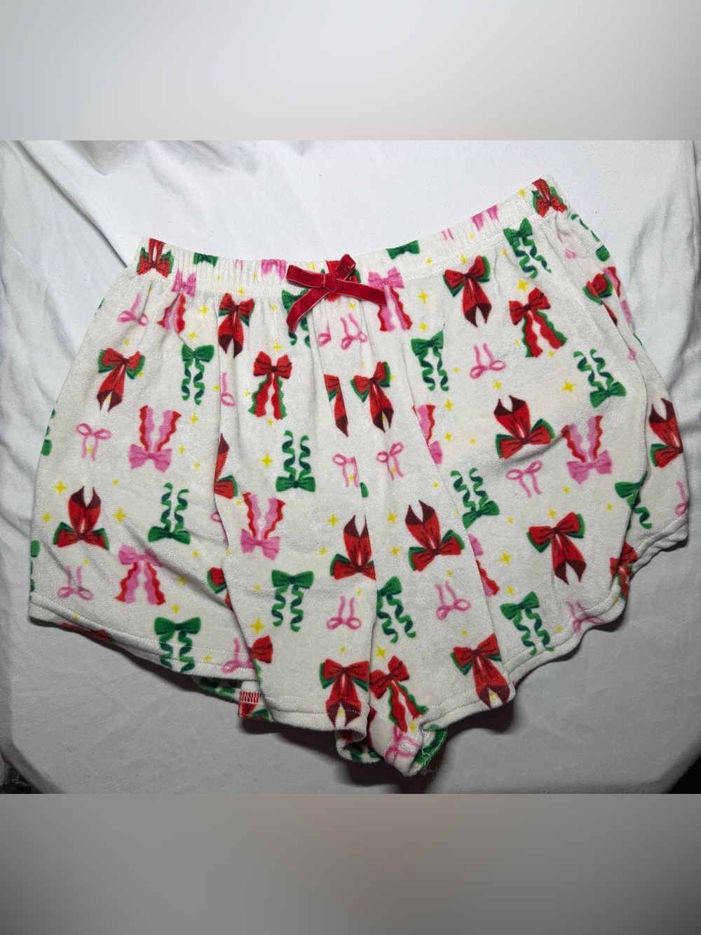 Womens White Holiday Bow-Print Shorts with Red Accent